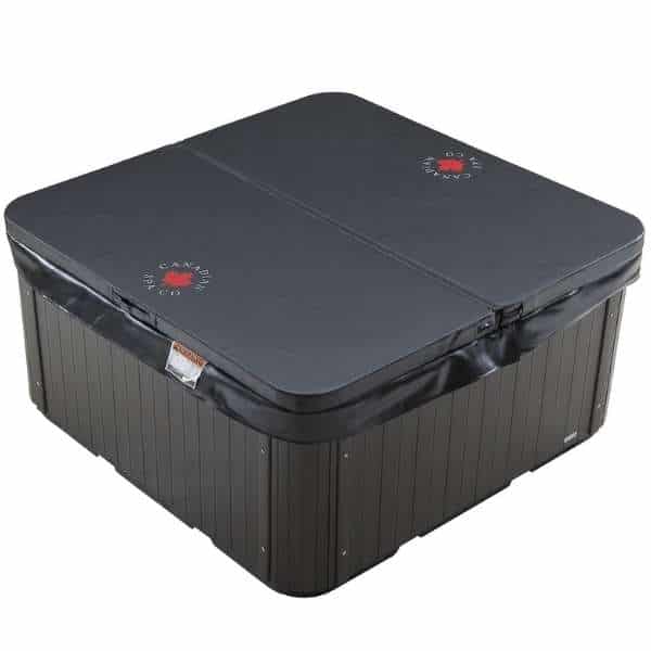 Saskatoon Hot Tub 12 Jet 4 Person Outside Play