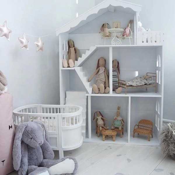 Wooden dolls house bookcase white