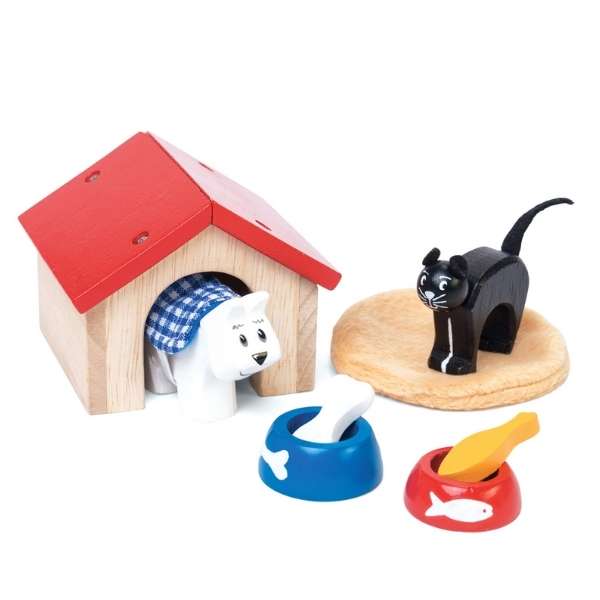 Doll House Pet Set Outside Play