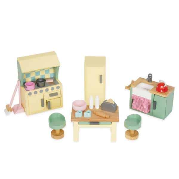 Dolls house kitchen set
