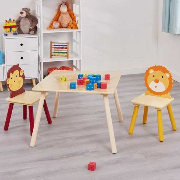Jungle table and chair set